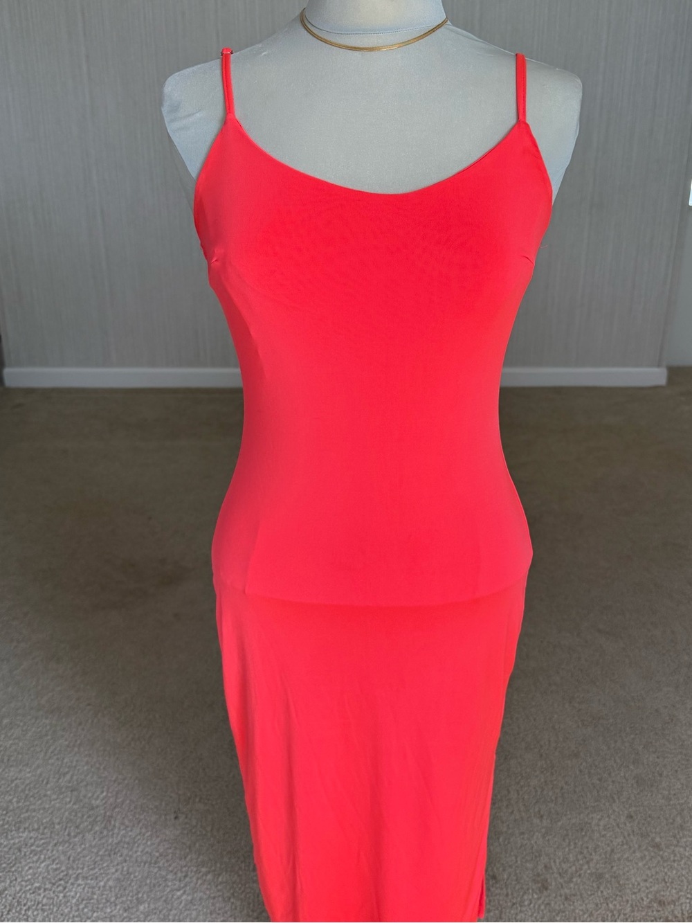 Haute Monde Neon Hot Pink Body con Dress